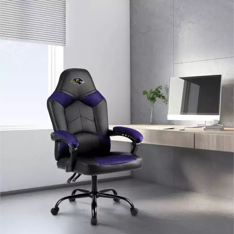 Sedia gaming e da ufficio extra large con altezza regolabile e base girevole