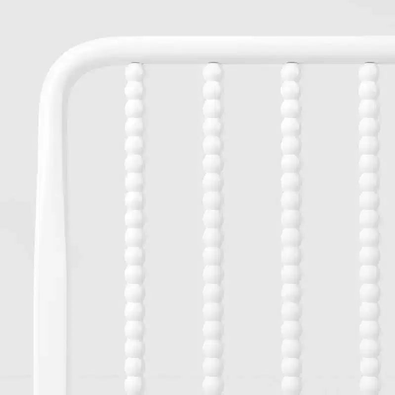 Letto singolo per bambini con struttura in legno a due sponde